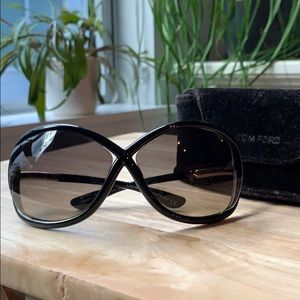 Tom Ford Polarized Black Witney Sunglasses w/ Case